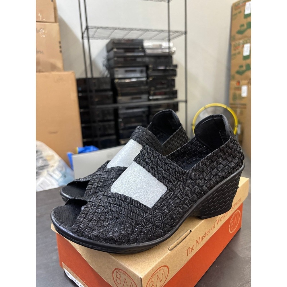 Bernie mev lane black metallic size 40 / us 9